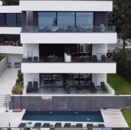 Aparthotel Villa V With Heated Pool Rijeka Luaran gambar