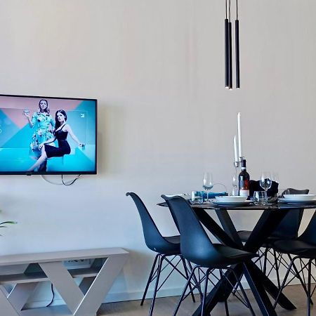 Aparthotel Villa V With Heated Pool Rijeka Luaran gambar