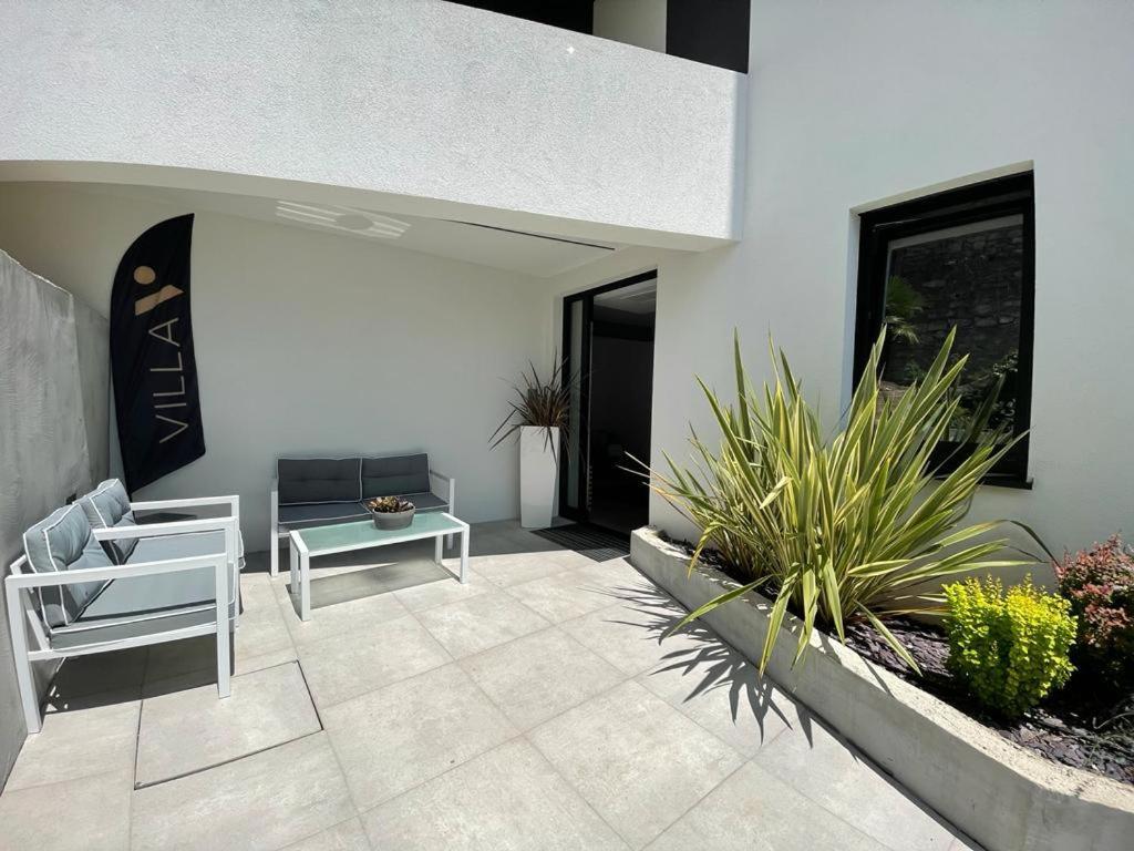 Aparthotel Villa V With Heated Pool Rijeka Luaran gambar
